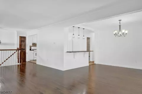 27 Shady Ter, Wayne, NJ 07470 photo 8