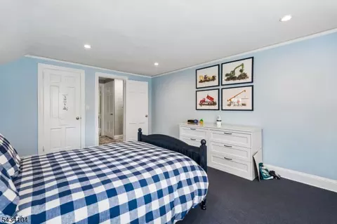 Bedroom - 18 Colony Dr, Summit, NJ 07901 photo 3 of 5