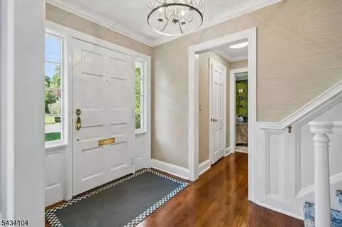 Entry Way - 18 Colony Dr, Summit, NJ 07901 photo 1 of 6