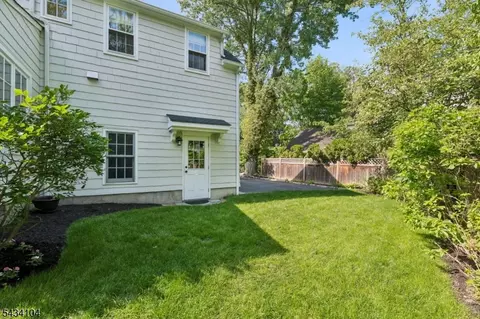 Exterior - 18 Colony Dr, Summit, NJ 07901 photo 4 of 5