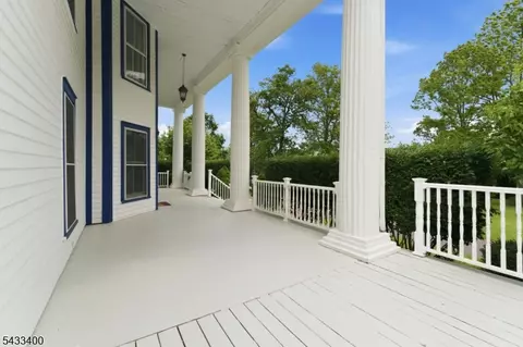 Exterior - 61 New St, Hampton, NJ 08827 photo 4 of 8