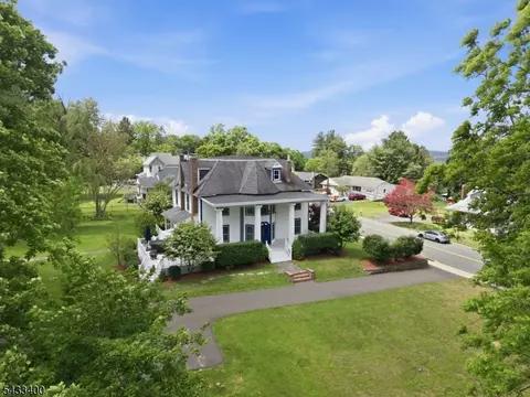 Exterior - 61 New St, Hampton, NJ 08827 photo 6 of 8