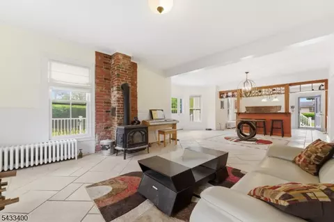 Other - 61 New St, Hampton, NJ 08827 photo 5 of 11
