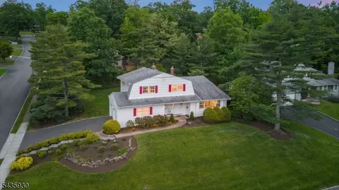 7 Syme Ave, West Orange, NJ 07052