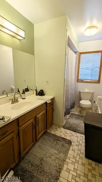 33 William St, Wallington, NJ 07057 photo 16