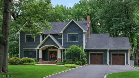 1916 Parkwood Dr, Scotch Plains, NJ 07076