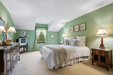 Bedroom - 15 Bourbon St, Wayne, NJ 07470 photo 1 of 5