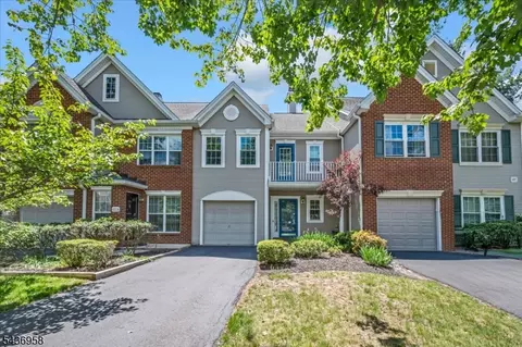 4707 Patterson St, Bridgewater, NJ 08807