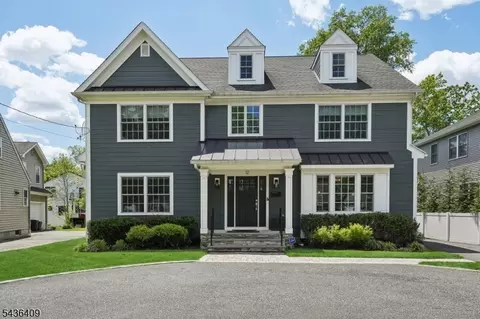 12 Monmouth Ct, Livingston, NJ 07039