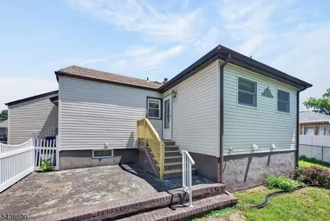 421 Melrose Ave, Middlesex, NJ 08846 photo 28
