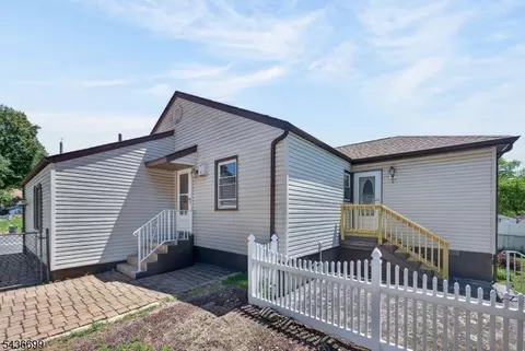 421 Melrose Ave, Middlesex, NJ 08846 photo 27