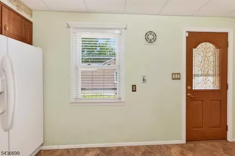 421 Melrose Ave, Middlesex, NJ 08846 photo 20