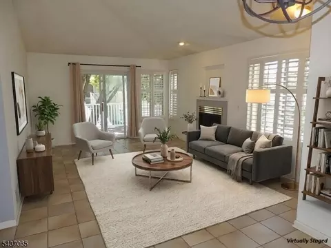 82 Wentworth Rd, Bedminster, NJ 07921