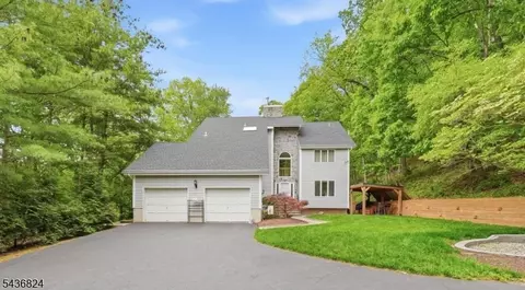 1079 Hoffman Rd, Bridgewater, NJ 08807