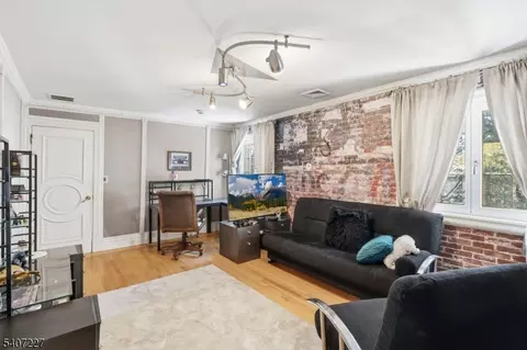 Bedroom - 12 E Saddle River Rd, Saddle River, NJ 07458 photo 4 of 5