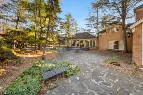Exterior - 12 E Saddle River Rd, Saddle River, NJ 07458 photo 4 of 6