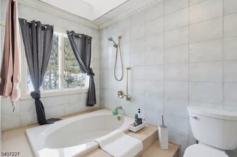 Bath - 12 E Saddle River Rd, Saddle River, NJ 07458 photo 7 of 9