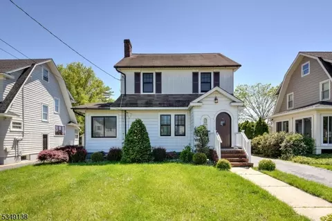 21 Ivanhoe Ave, Somerville, NJ 08876
