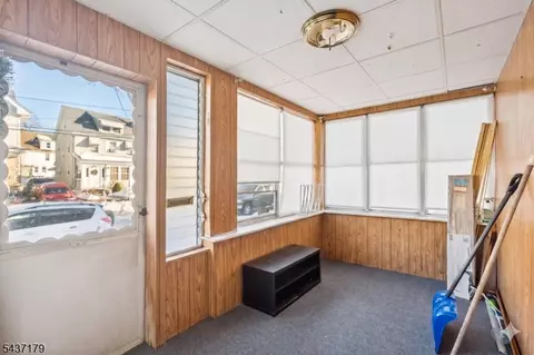 Entry Way - 96 Beaumont Pl, Newark, NJ 07104 photo 1 of 2