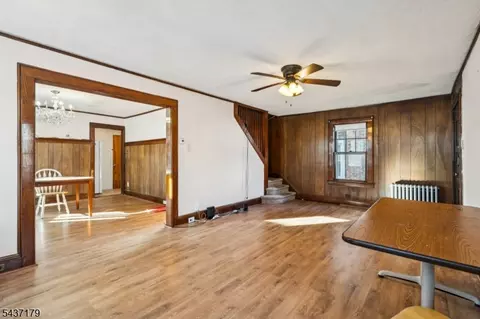 Living - 96 Beaumont Pl, Newark, NJ 07104 photo 4 of 4
