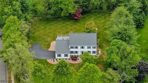 77 Ridgeview Dr, Belle Mead, NJ 08502