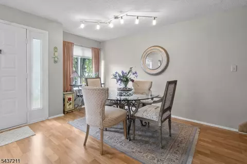 Dining - 3701 Park Pl, Springfield, NJ 07081 photo 1 of 3