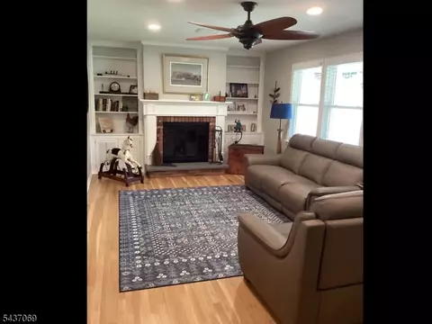 560 Rolling Hills Rd, Bridgewater, NJ 08807