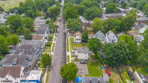 View/Area - 835 E 2nd St, Plainfield, NJ 07062 photo 4 of 4