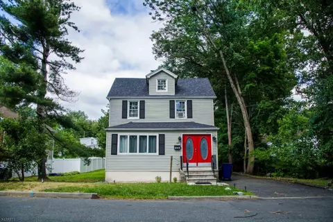 518 W Anderson St, Hackensack, NJ 07601