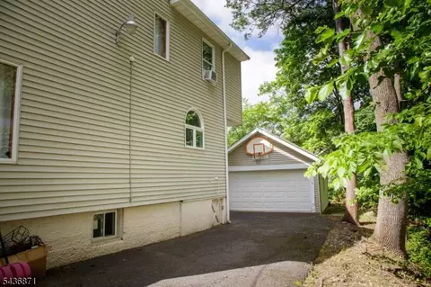 518 W Anderson St, Hackensack, NJ 07601 photo 23