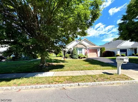 3015 Fieldcrest Ln, Toms River, NJ 08755