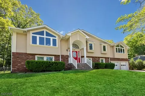 21 Marcia Rd, Ringwood, NJ 07456