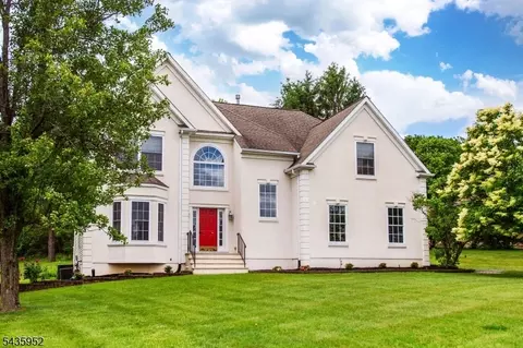 1 Fiddlers Way, Sparta, NJ 07871