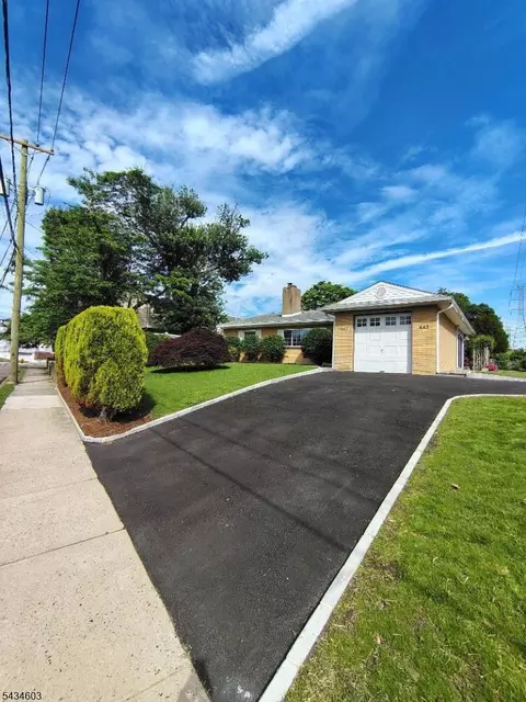 442 River Rd, North Arlington, NJ 07031