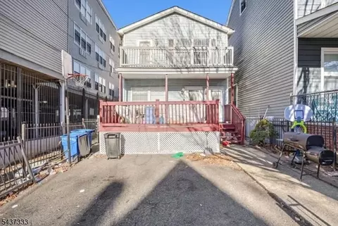 53 12th Ave, Paterson, NJ 07501