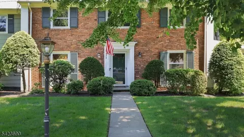 2278 Edgewood Ter, Scotch Plains, NJ 07076