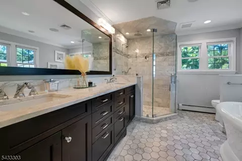 Bath - 10 Fairview Ave, Summit, NJ 07901 photo 2 of 5