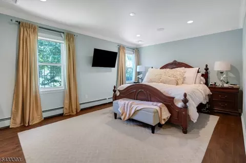 Bedroom - 10 Fairview Ave, Summit, NJ 07901 photo 1 of 4