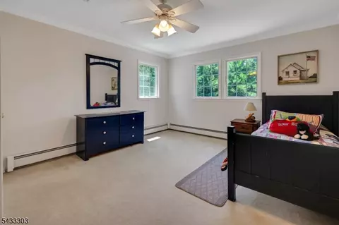 Bedroom - 10 Fairview Ave, Summit, NJ 07901 photo 4 of 4