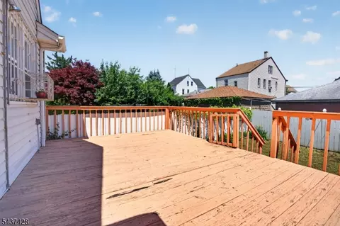 Exterior - 1089 E 23rd St, Paterson, NJ 07513 photo 4 of 7
