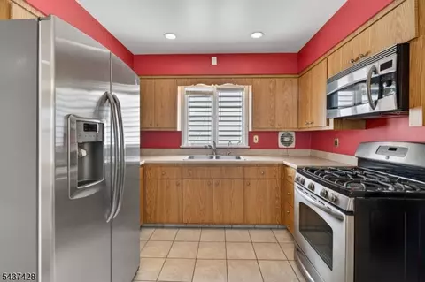 Kitchen - 1089 E 23rd St, Paterson, NJ 07513 photo 3 of 4
