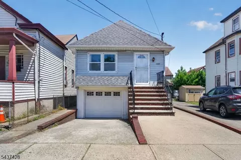 1089 E 23rd St, Paterson, NJ 07513