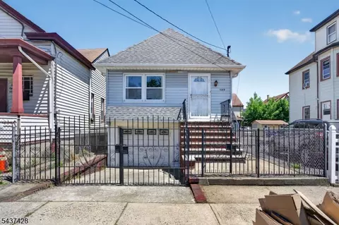 1089 E 23rd St, Paterson, NJ 07513