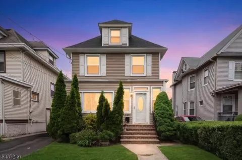 126 Berwyn St, Roselle Park, NJ 07204