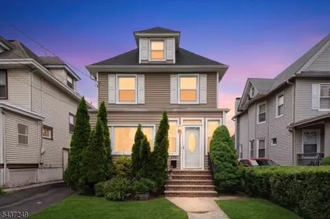 126 Berwyn St, Roselle Park, NJ 07204