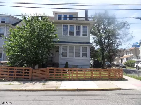 15 Laurel Ave, Irvington, NJ 07111