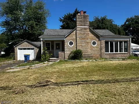 709 Huff Ave, Manville, NJ 08835