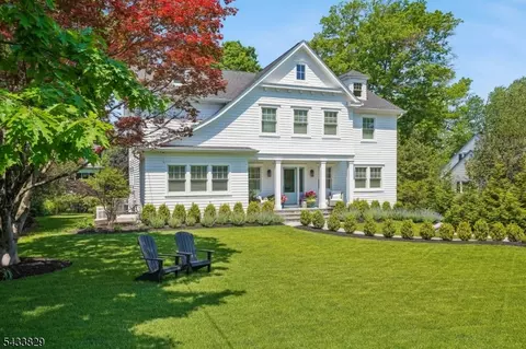 31 Noe Ave, Madison, NJ 07940