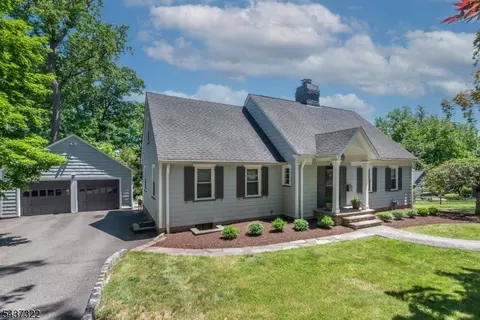 591 Highland Ave, Montclair, NJ 07043
