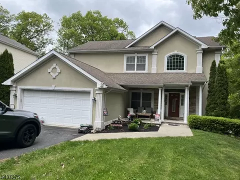 46 Decker Ave, Butler, NJ 07405
